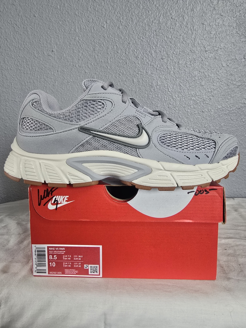 Nike V5 RNR Mesh Running Shoes